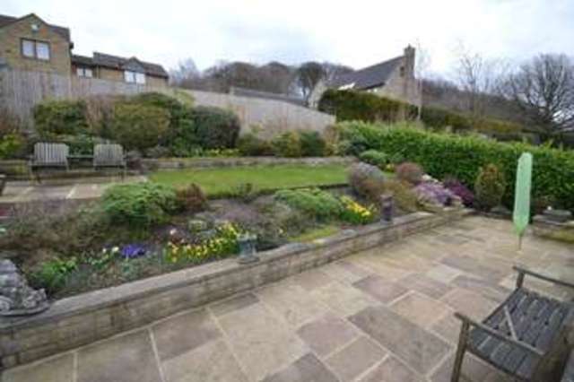  Image of 4 bedroom Detached house for sale in Dukewood Road Clayton West Huddersfield HD8 at Clayton West Huddersfield West Yorkshire, HD8 9HF