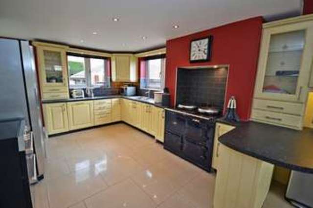  Image of 4 bedroom Detached house for sale in Durkar Lane Durkar Wakefield WF4 at Durkar Wakefield West Yorkshire, WF4 3AF