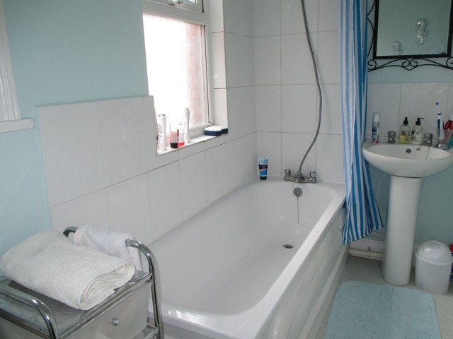  Image of 1 bedroom Flat for sale in Eastney Road Southsea PO4 at Eastney Road  Southsea, PO4 8DY