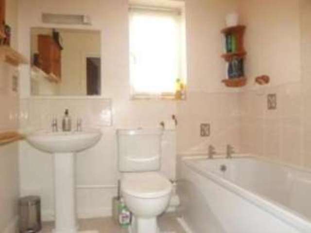  Image of 1 bedroom Retirement Property for sale in Canterbury Road Sittingbourne ME10 at Canterbury Road Sittingbourne Murston, ME10 4SN