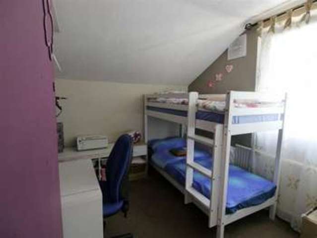  Image of 3 bedroom Property for sale in Ederoyd Crescent Stanningley Pudsey LS28 at Ederoyd Crescent Leeds Leeds, LS28 7QU