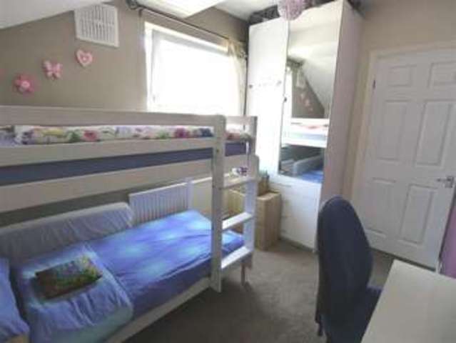  Image of 3 bedroom Property for sale in Ederoyd Crescent Stanningley Pudsey LS28 at Ederoyd Crescent Leeds Leeds, LS28 7QU