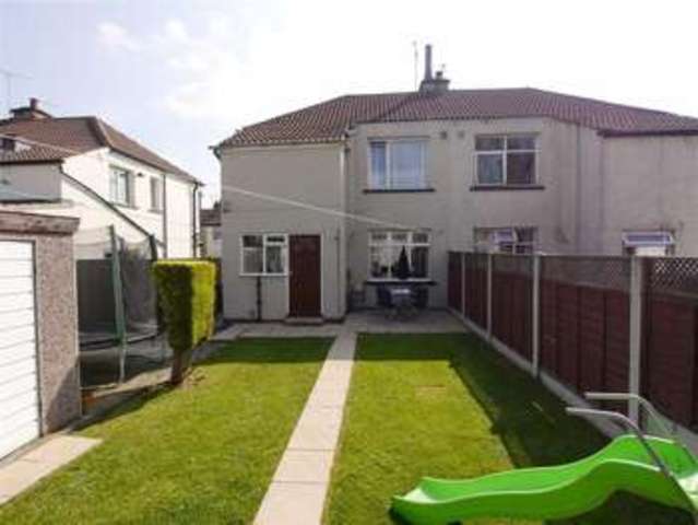  Image of 3 bedroom Property for sale in Ederoyd Crescent Stanningley Pudsey LS28 at Ederoyd Crescent Leeds Leeds, LS28 7QU