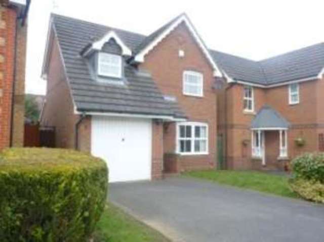  Image of 3 bedroom Detached house for sale in Eglantine Close Oadby Leicester LE2 at Oadby Leicester Oadby, LE2 4EG