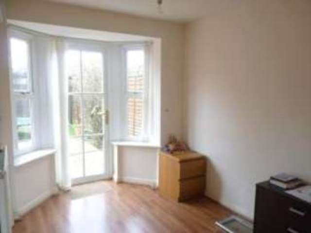  Image of 3 bedroom Detached house for sale in Eglantine Close Oadby Leicester LE2 at Oadby Leicester Oadby, LE2 4EG