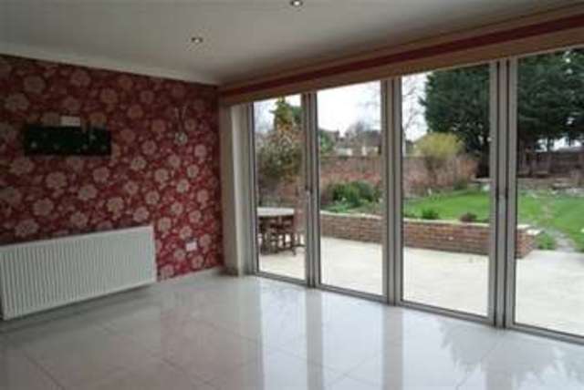  Image of 5 bedroom Detached house to rent in Ember Lane Esher KT10 at Esher, KT10 8EJ