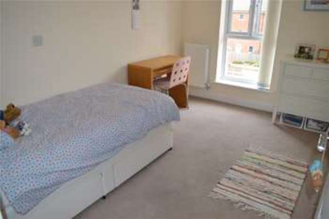  Image of 2 bedroom Apartment for sale in Moulsford Mews Reading RG30 at Moulsford Mews Reading Reading, RG30 1ET