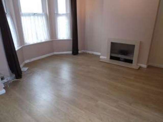  Image of 1 bedroom Flat to rent in Essex Road Bognor Regis PO21 at Essex Road  Bognor Regis, PO21 2BU