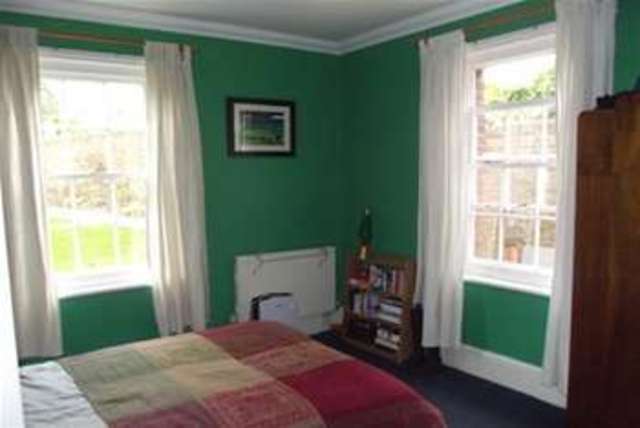  Image of 1 bedroom Flat to rent in Blackboy Road Exeter EX4 at Exeter, EX4 6SS