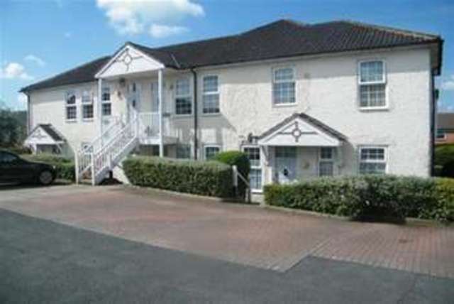  Image of 1 bedroom Flat to rent in Exmoor Drive Bromsgrove B61 at Bromsgrove, B61 0TW