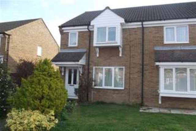  Image of 3 bedroom Detached house to rent in William Drive Eynesbury St. Neots PE19 at St. Neots, PE19 2RF
