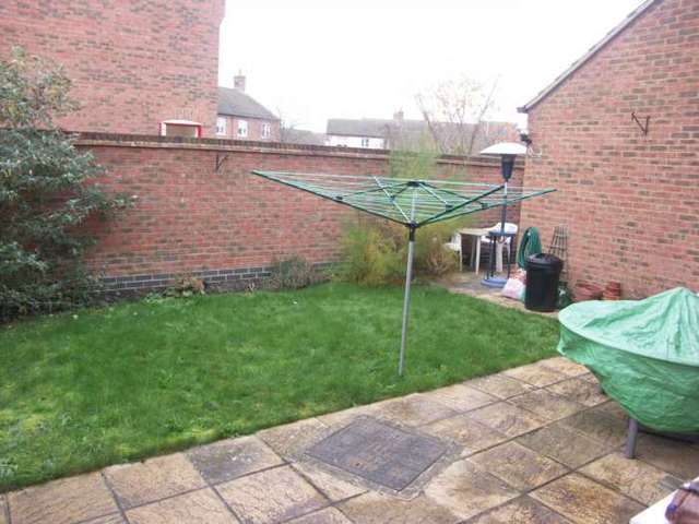  Image of 3 bedroom Detached house to rent in Shereway Aylesbury HP19 at Shereway  Aylesbury, HP19 8GL