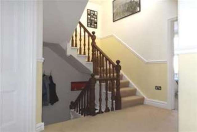  Image of 3 bedroom Maisonette to rent in Marlborough Road Falmouth TR11 at Falmouth, TR11 3LL