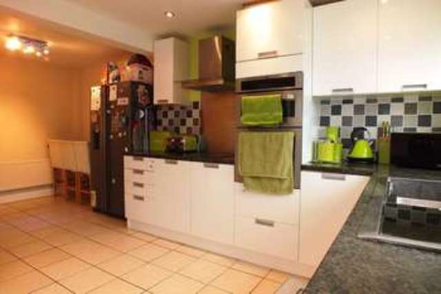  Image of 4 bedroom End of Terrace for sale in Town End Road Faringdon SN7 at Faringdon Oxfordshire, SN7 7UP