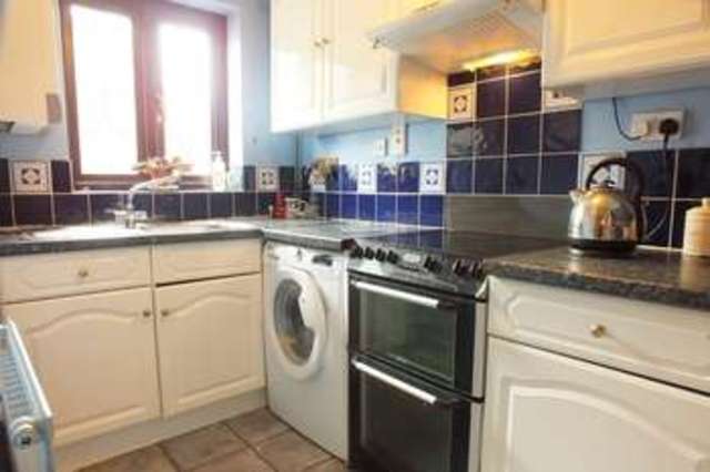  Image of 3 bedroom End of Terrace for sale in Ash Close Faringdon SN7 at Faringdon Oxfordshire, SN7 8EJ