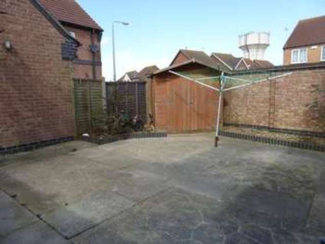  Image of 3 bedroom Terraced house to rent in Fastnet Way Caister-on-Sea Great Yarmouth NR30 at Fastnet Way Caister-On-Sea Great Yarmouth, NR30 5TS