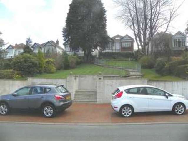  Image of 2 bedroom Property for sale in Felinfoel Road Llanelli SA15 at Felinfoel Road Llanelli Llanelli, SA15 3NJ