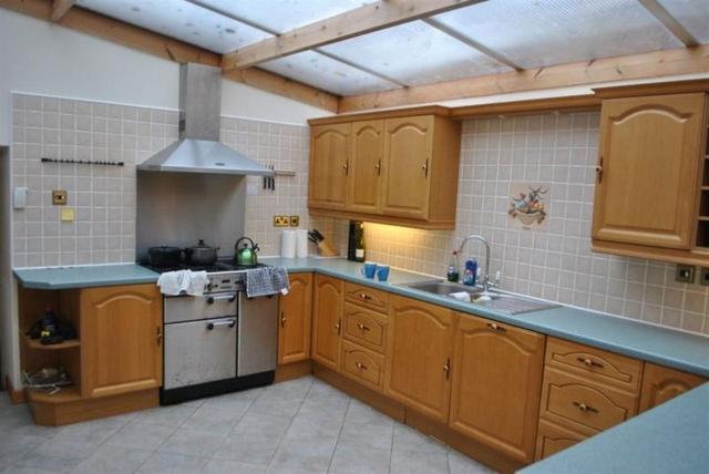  Image of 3 bedroom Detached house to rent in Llansaint Kidwelly SA17 at Llansaint  Kidwelly, SA17 5HX