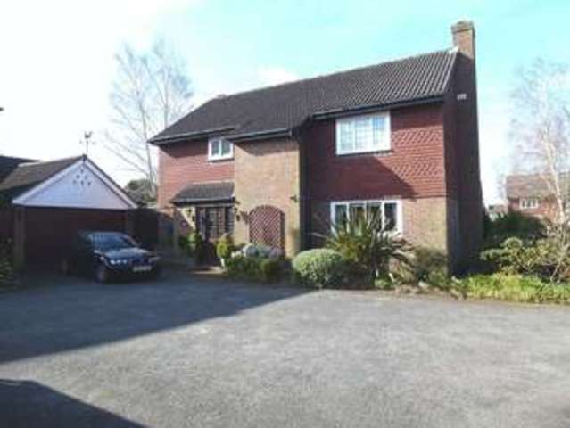  Image of 4 bedroom Detached house for sale in Medefield Fetcham Leatherhead KT22 at Mede Field  Fetcham, KT22 9XB