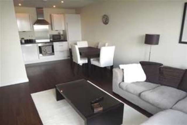  Image of 2 bedroom Flat to rent in St. Albans Road Watford WD17 at Watford, WD17 1BN
