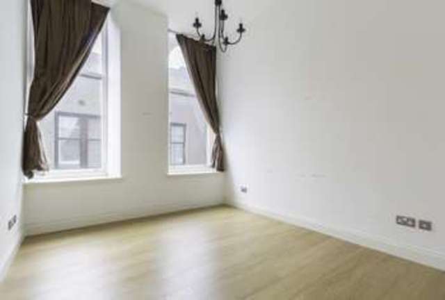  Image of 2 bedroom Flat for sale in Dock Street Dundee DD1 at 62 Dock Street  Dundee, DD1 3DU