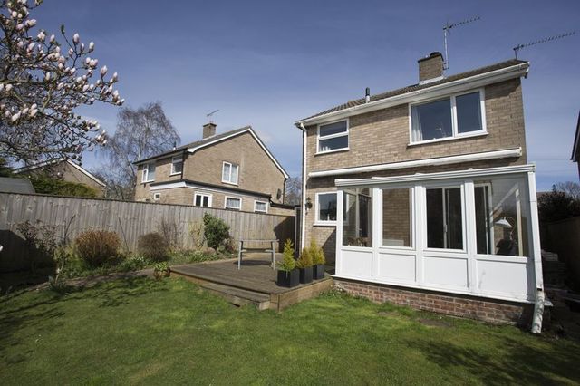 Image of 3 bedroom Detached house for sale in Flemyng Road Bury St. Edmunds IP33 at Flemyng Road  Bury St. Edmunds, IP33 3UZ