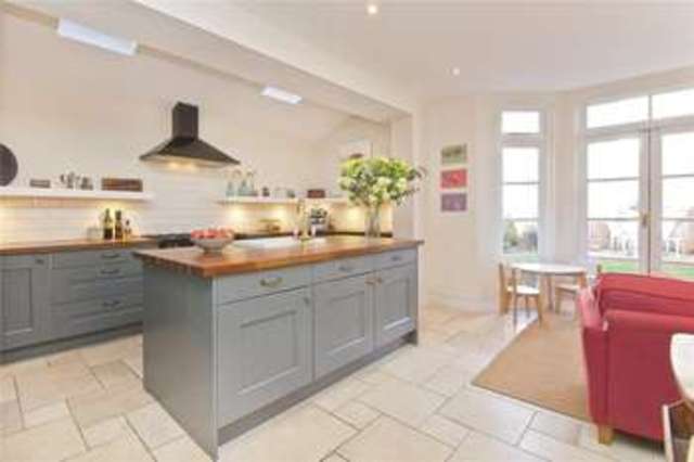  Image of 5 bedroom Terraced house for sale in Fletching Road London E5 at Clapton London Upper Clapton, E5 9QP