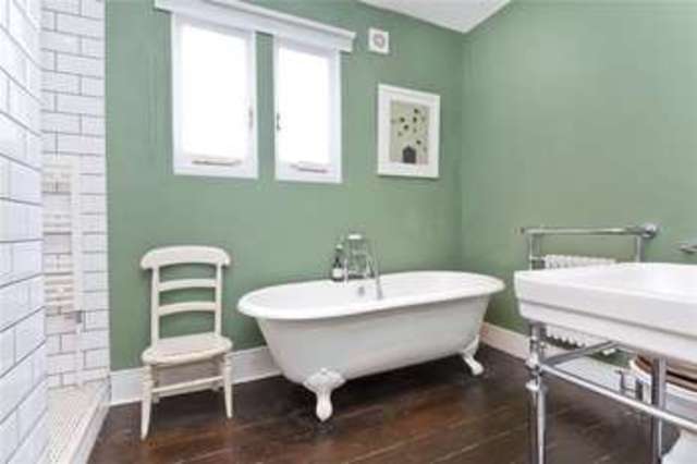  Image of 5 bedroom Terraced house for sale in Fletching Road London E5 at Clapton London Upper Clapton, E5 9QP