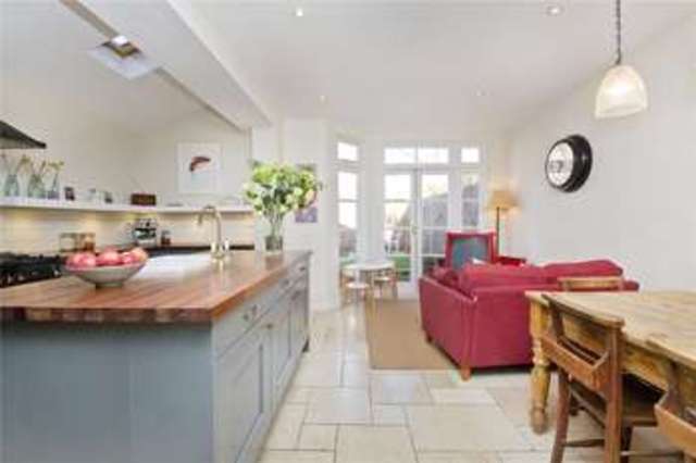  Image of 5 bedroom Terraced house for sale in Fletching Road London E5 at Clapton London Upper Clapton, E5 9QP