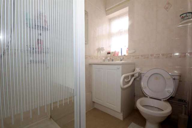  Image of 2 bedroom Detached house for sale in Fouracres Walk Hemel Hempstead HP3 at Fouracres Walk  Hemel Hempstead, HP3 9LB