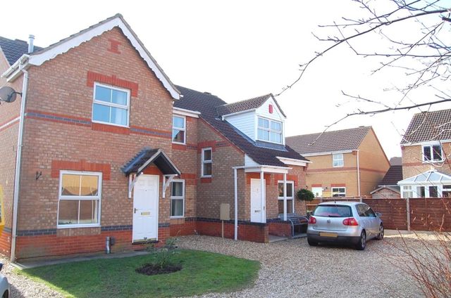  Image of 2 bedroom Semi-Detached house to rent in Fox Covert South Hykeham Lincoln LN6 at Lincoln  Lincoln, LN6 9UG