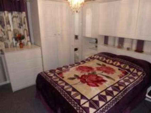  Image of 4 bedroom Terraced house for sale in Franklins Croft Wolverton Milton Keynes MK12 at Wolverton Milton Keynes Wolverton, MK12 5DD