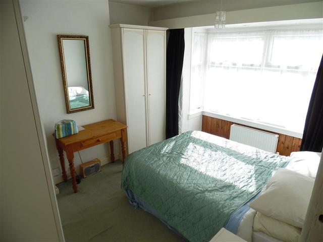  Image of 4 bedroom Detached house to rent in Frederick Road Selly Oak Birmingham B29 at Frederick Road Selly Oak BIRMINGHAM, B29 6PB