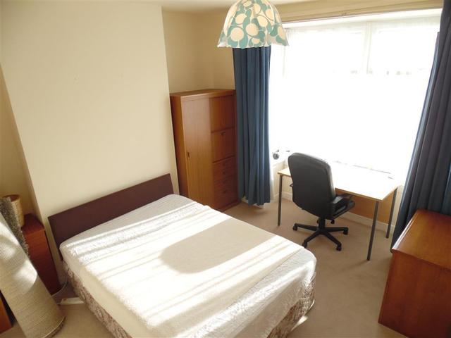  Image of 4 bedroom Detached house to rent in Frederick Road Selly Oak Birmingham B29 at Frederick Road Selly Oak BIRMINGHAM, B29 6PB