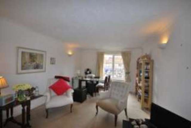  Image of 1 bedroom Flat for sale in Freelands Road Cobham KT11 at Freelands Road Cobham Cobham, KT11 2NZ