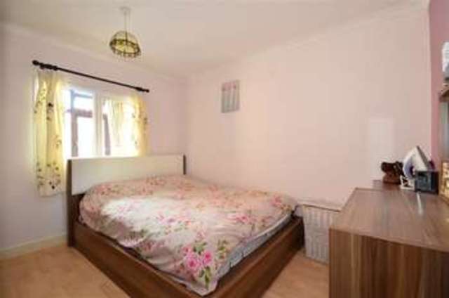  Image of 3 bedroom Detached house for sale in Geoffrey Avenue Purbrook Waterlooville PO7 at Waterlooville Hampshire Waterlooville, PO7 5BH