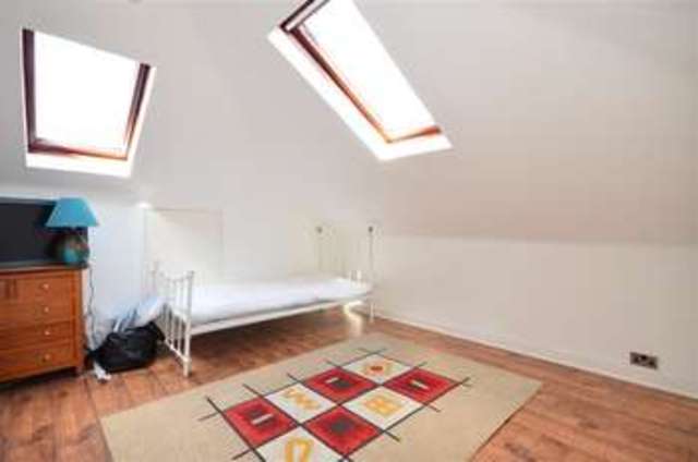  Image of 3 bedroom Detached house for sale in Geoffrey Avenue Purbrook Waterlooville PO7 at Waterlooville Hampshire Waterlooville, PO7 5BH