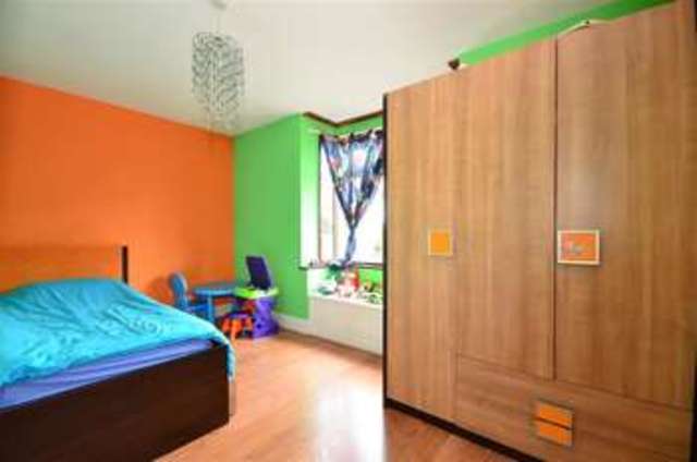  Image of 3 bedroom Detached house for sale in Geoffrey Avenue Purbrook Waterlooville PO7 at Waterlooville Hampshire Waterlooville, PO7 5BH