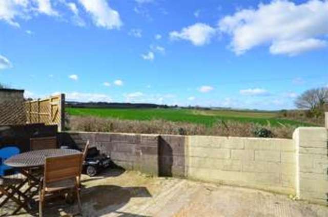  Image of 3 bedroom Detached house for sale in Geoffrey Avenue Purbrook Waterlooville PO7 at Waterlooville Hampshire Waterlooville, PO7 5BH