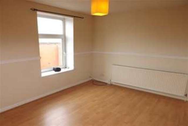  Image of 1 bedroom Flat to rent in George Street Rishton Blackburn BB1 at Blackburn, BB1 4JF
