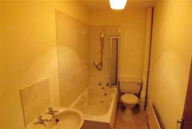 Image of 1 bedroom Flat to rent in George Street Rishton Blackburn BB1 at Blackburn, BB1 4JF