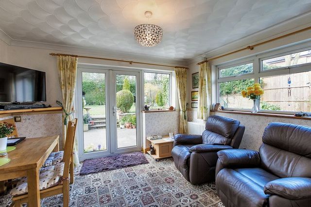  Image of 4 bedroom Detached house for sale in Germander Place Conniburrow Milton Keynes MK14 at Germander Place Conniburrow Milton Keynes, MK14 7DW