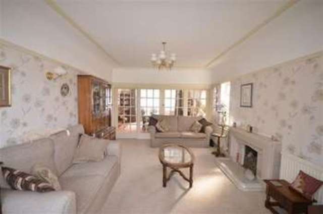  Image of 4 bedroom Detached house for sale in Glendyke Road Allerton Liverpool L18 at Glendyke Road Calderstones Liverpool, L18 6JR