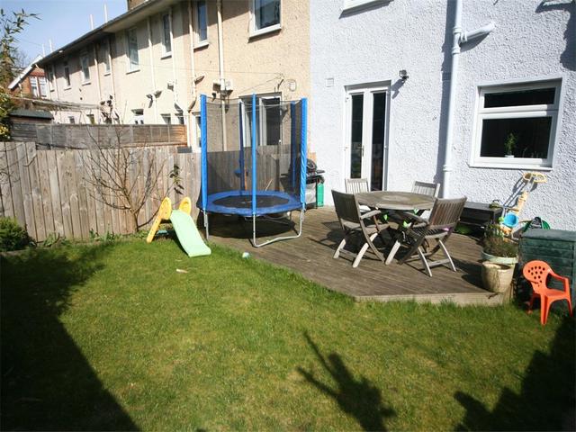 Image of 3 bedroom Terraced house to rent in Glenlee Avenue Edinburgh EH8 at Willowbrae Edinburgh Edinburgh, EH8 7HQ