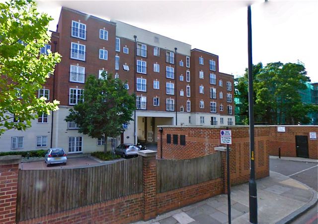  Image of 2 bedroom Apartment to rent in Lordship Lane London SE22 at East Dulwich, SE22 8GB