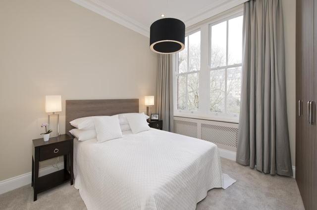  Image of 2 bedroom Flat for sale in Gloucester Walk London W8 at Gloucester Walk  London, W8 4HY
