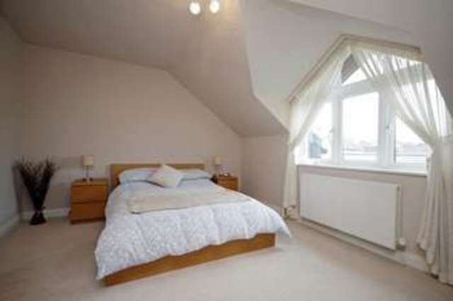  Image of 4 bedroom Detached house for sale in Golvers Hill Road Kingsteignton Newton Abbot TQ12 at Golvers Hill Road Kingsteignton Newton Abbot, TQ12 3BP