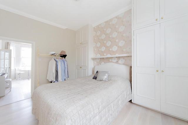  Image of 1 bedroom Flat to rent in Gordon Place London W8 at Gordon Place  London, W8 4JD