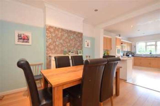  Image of 4 bedroom Terraced house for sale in Gordon Road London E18 at South Woodford London South Woodford, E18 1DW