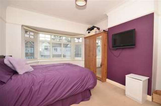  Image of 4 bedroom Terraced house for sale in Gordon Road London E18 at South Woodford London South Woodford, E18 1DW